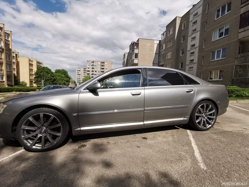Audi A8 | 8