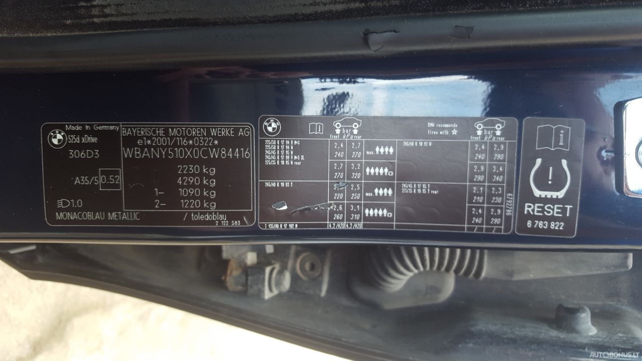 BMW 525 | 12