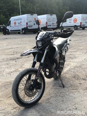 Yamaha DT, Mopedas/Motoroleris | 1