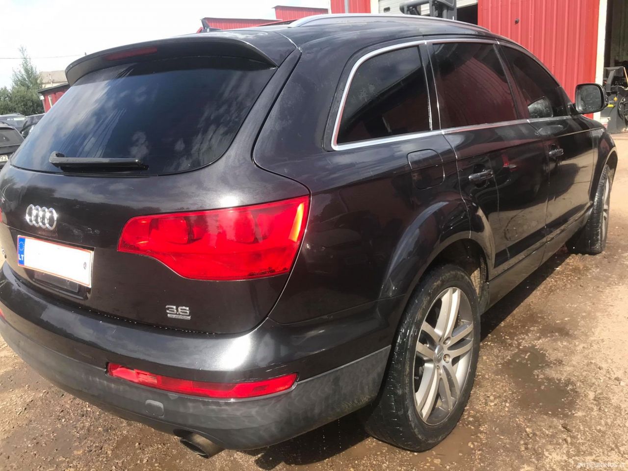 Audi Q7, Visureigis | 1