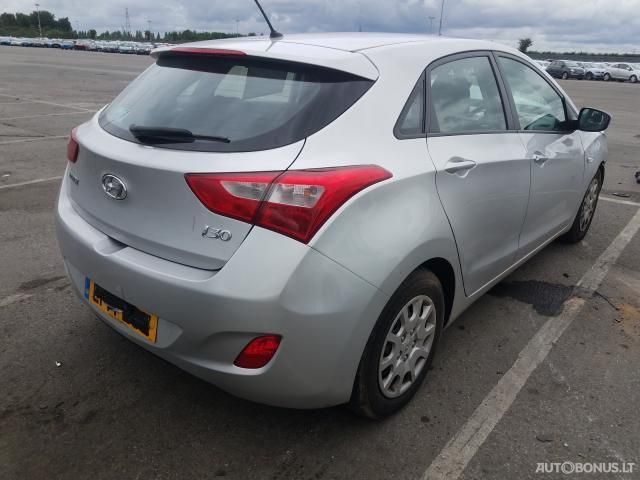 Hyundai i30, Hečbekas