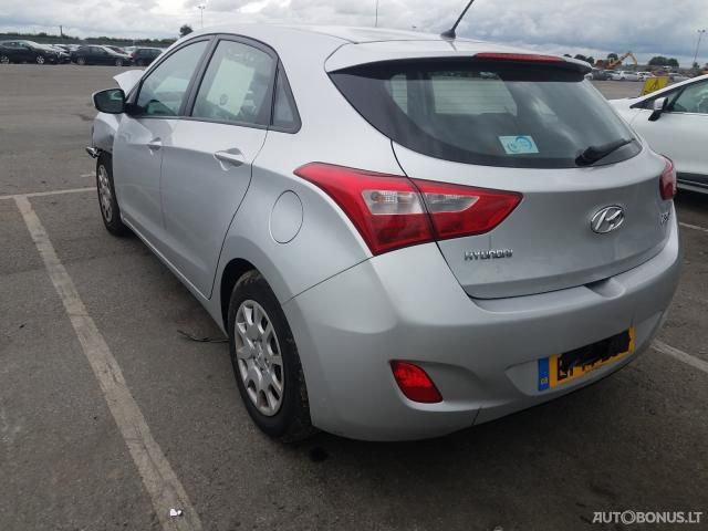 Hyundai i30, Hatchback | 1