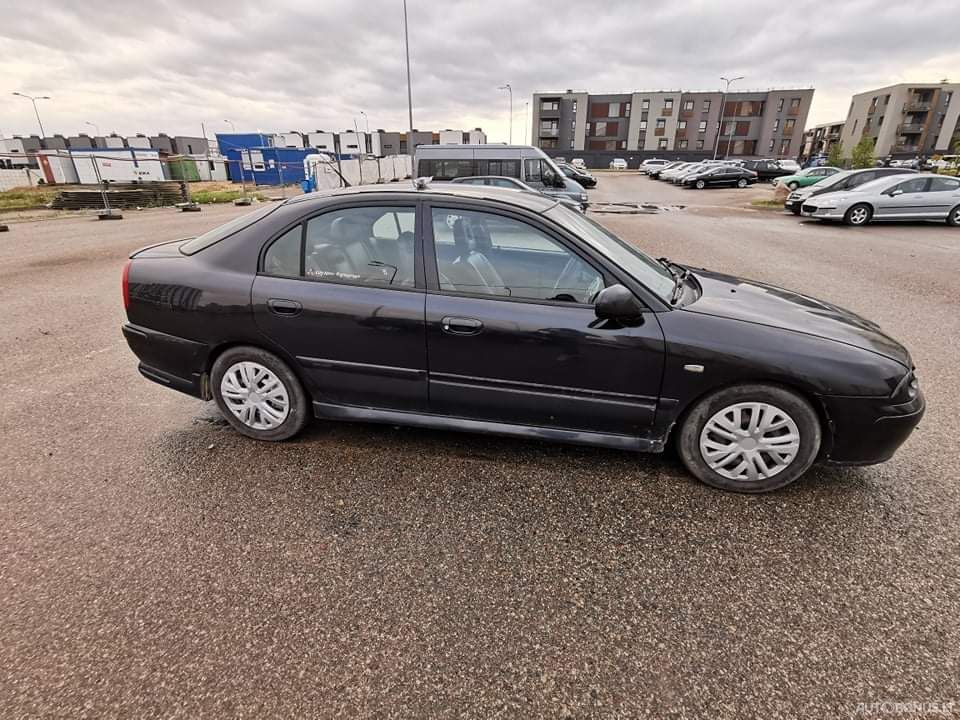 Mitsubishi Carisma | 12