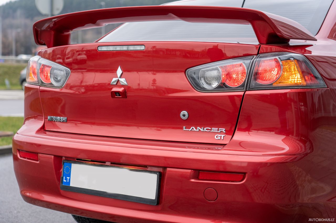 Mitsubishi Lancer | 2