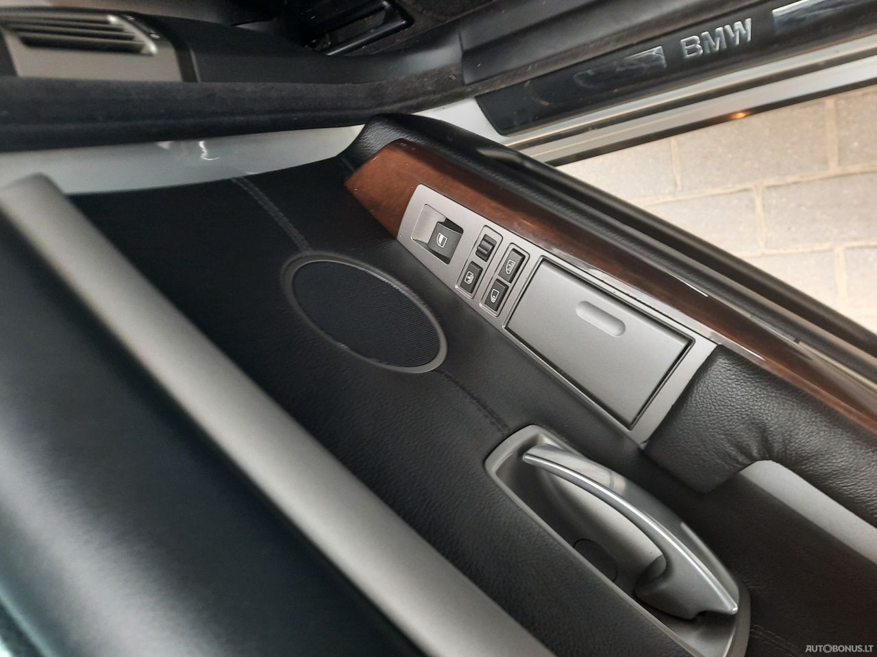 BMW 730 | 12