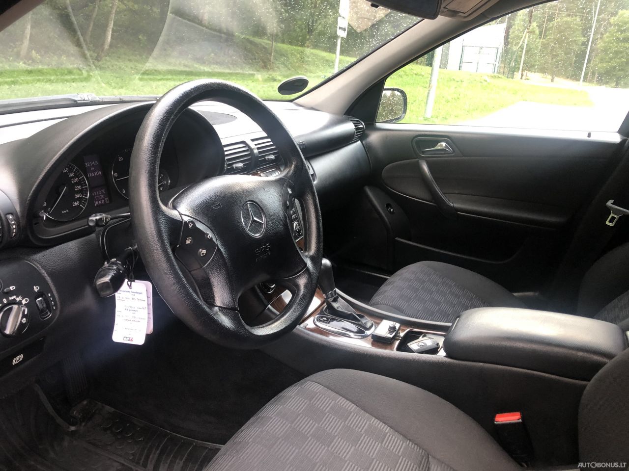 Mercedes-Benz C220 | 8