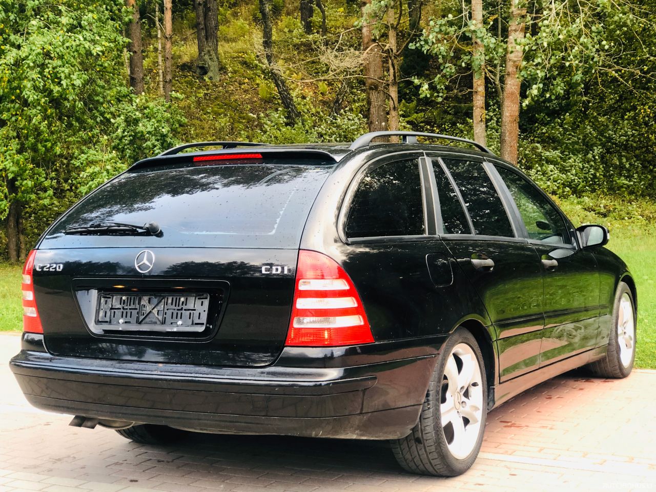 Mercedes-Benz C220 | 3