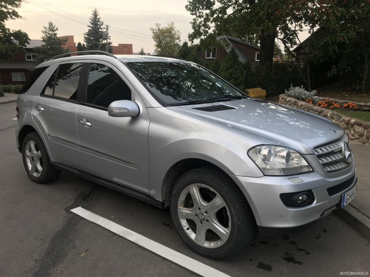 Mercedes-Benz ML320 | 1