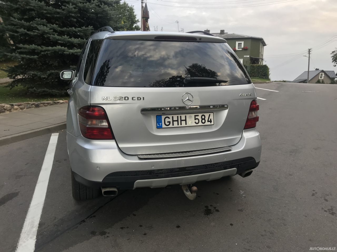 Mercedes-Benz ML320 | 4