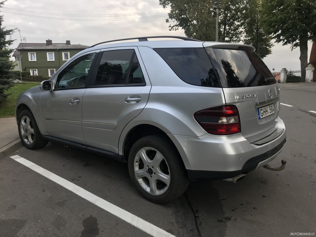 Mercedes-Benz ML320 | 6