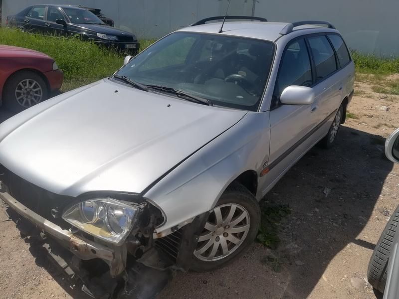 Toyota, Universalas | 3