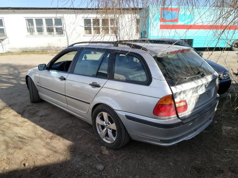 BMW, Universalas | 7