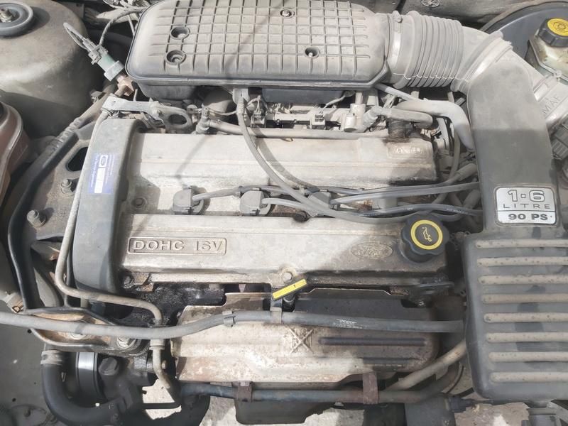 Ford, Saloon | 1