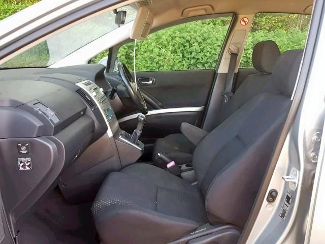 Toyota, Monovolume | 4