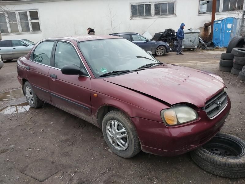 Suzuki, Седан
