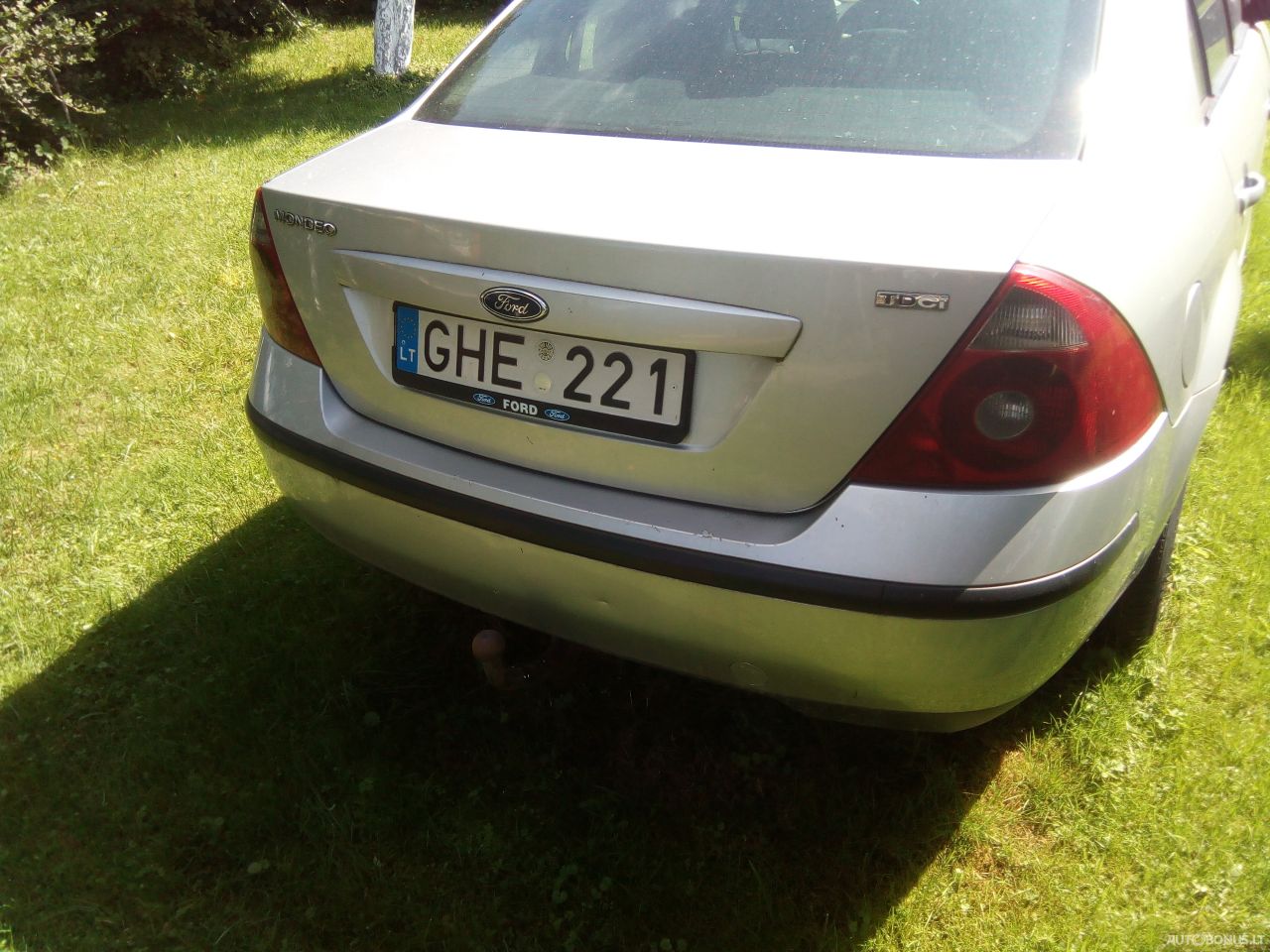 Ford Mondeo, Saloon | 7