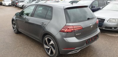 Volkswagen Golf | 2