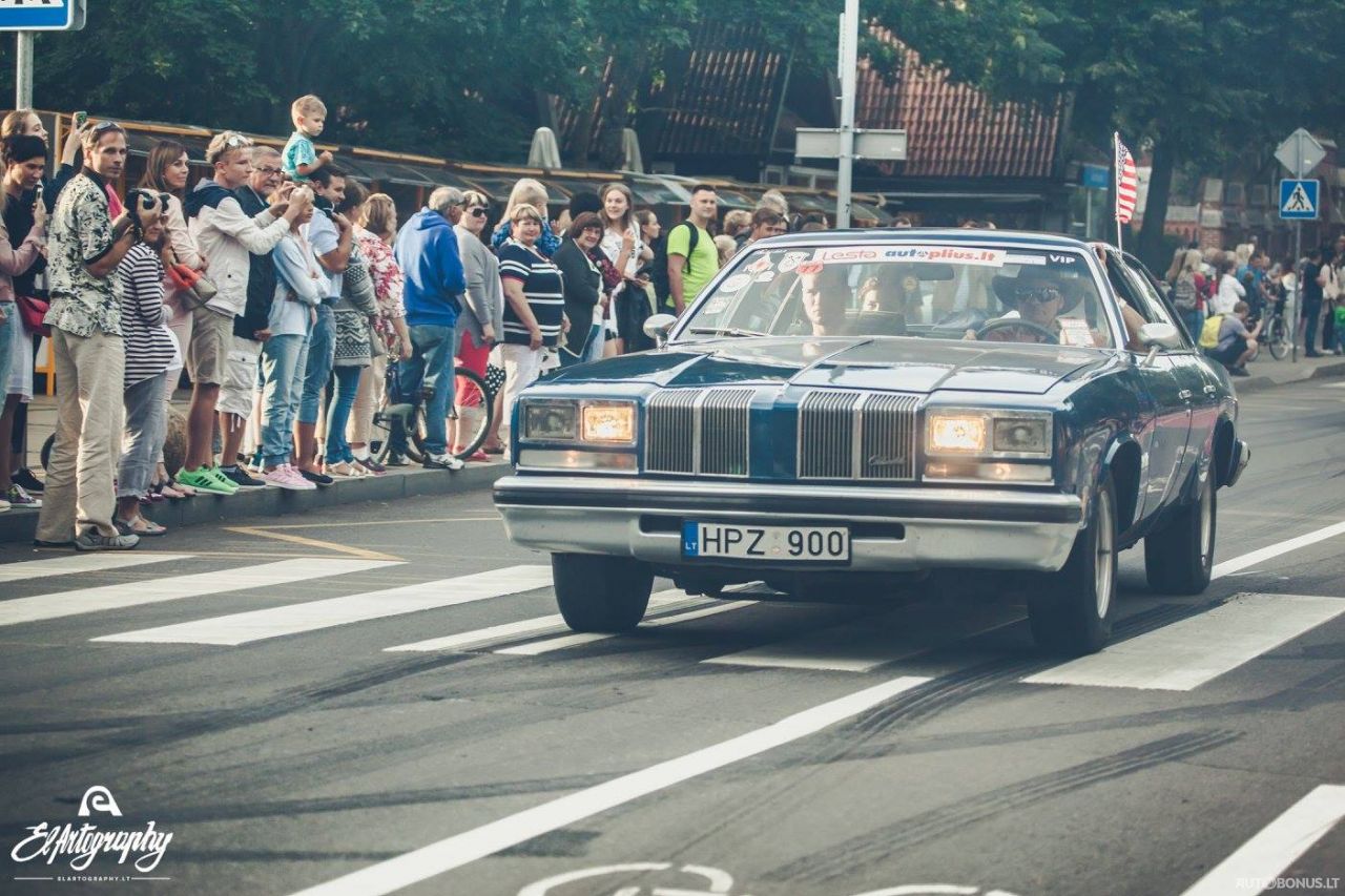 Oldsmobile Cutlass | 3