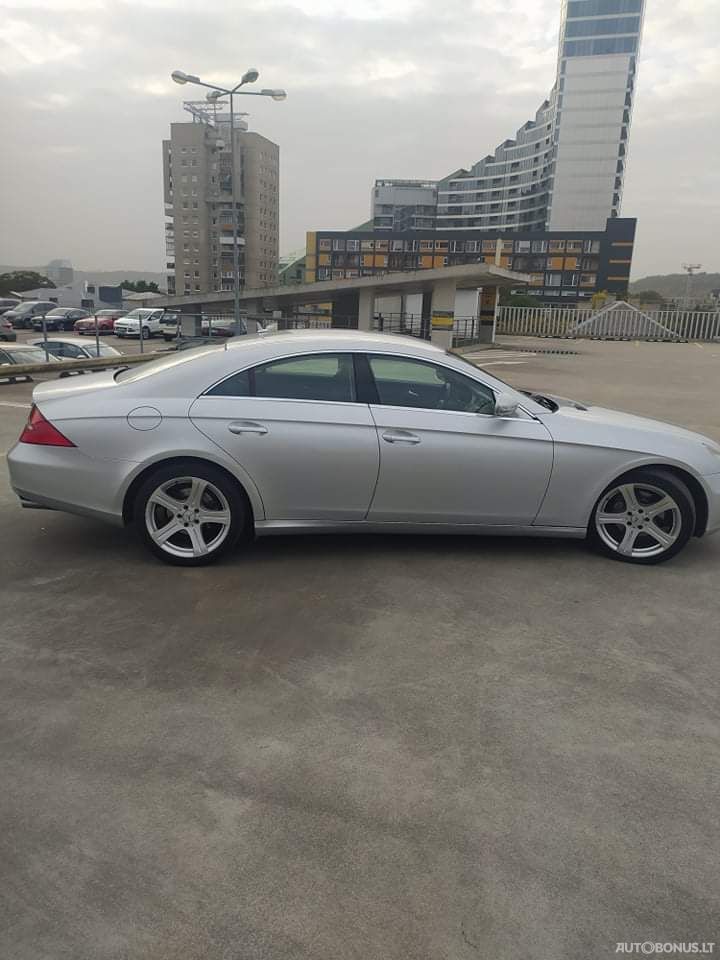 Mercedes-Benz CLS320 | 8