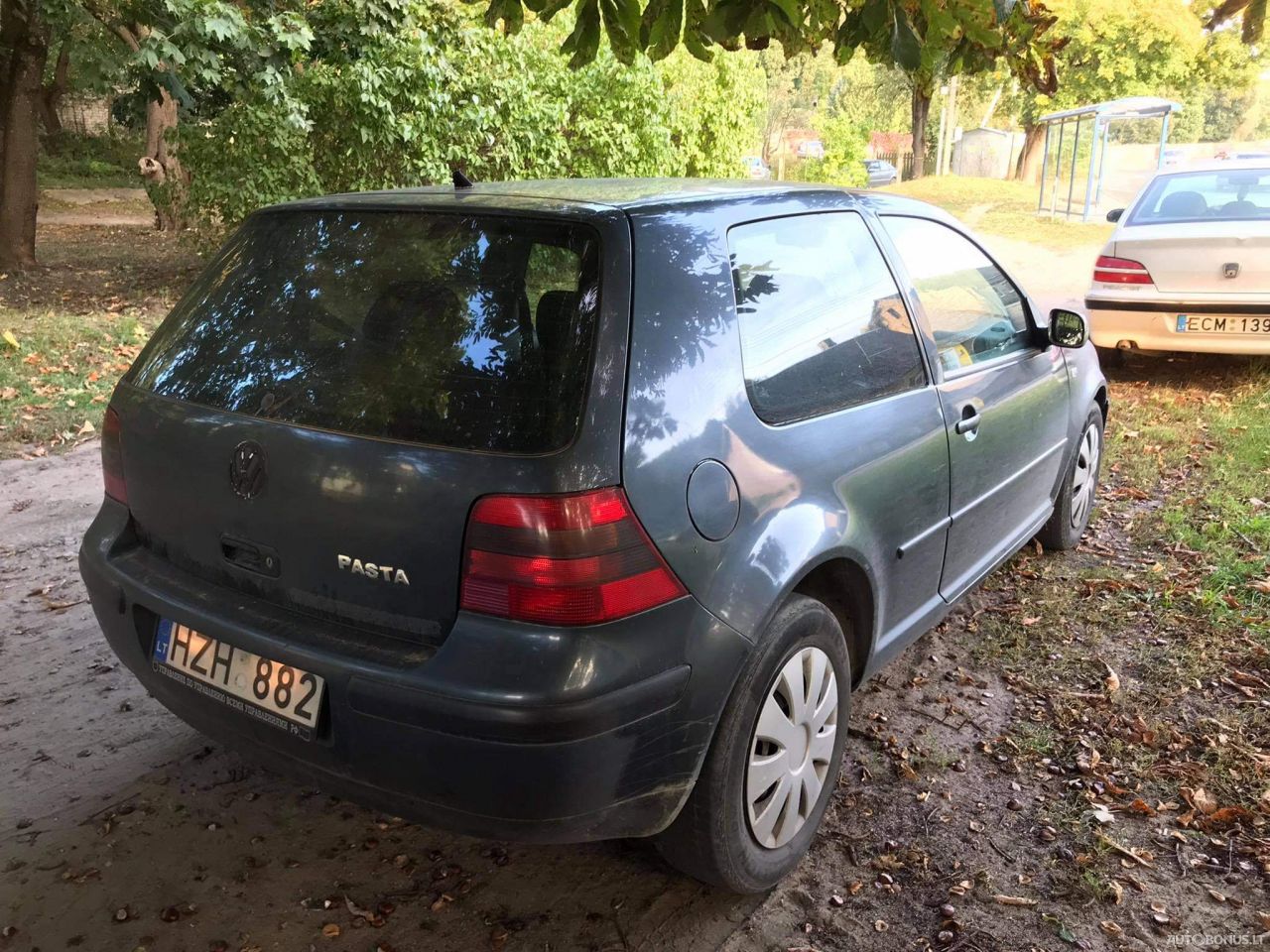 Volkswagen Golf | 9