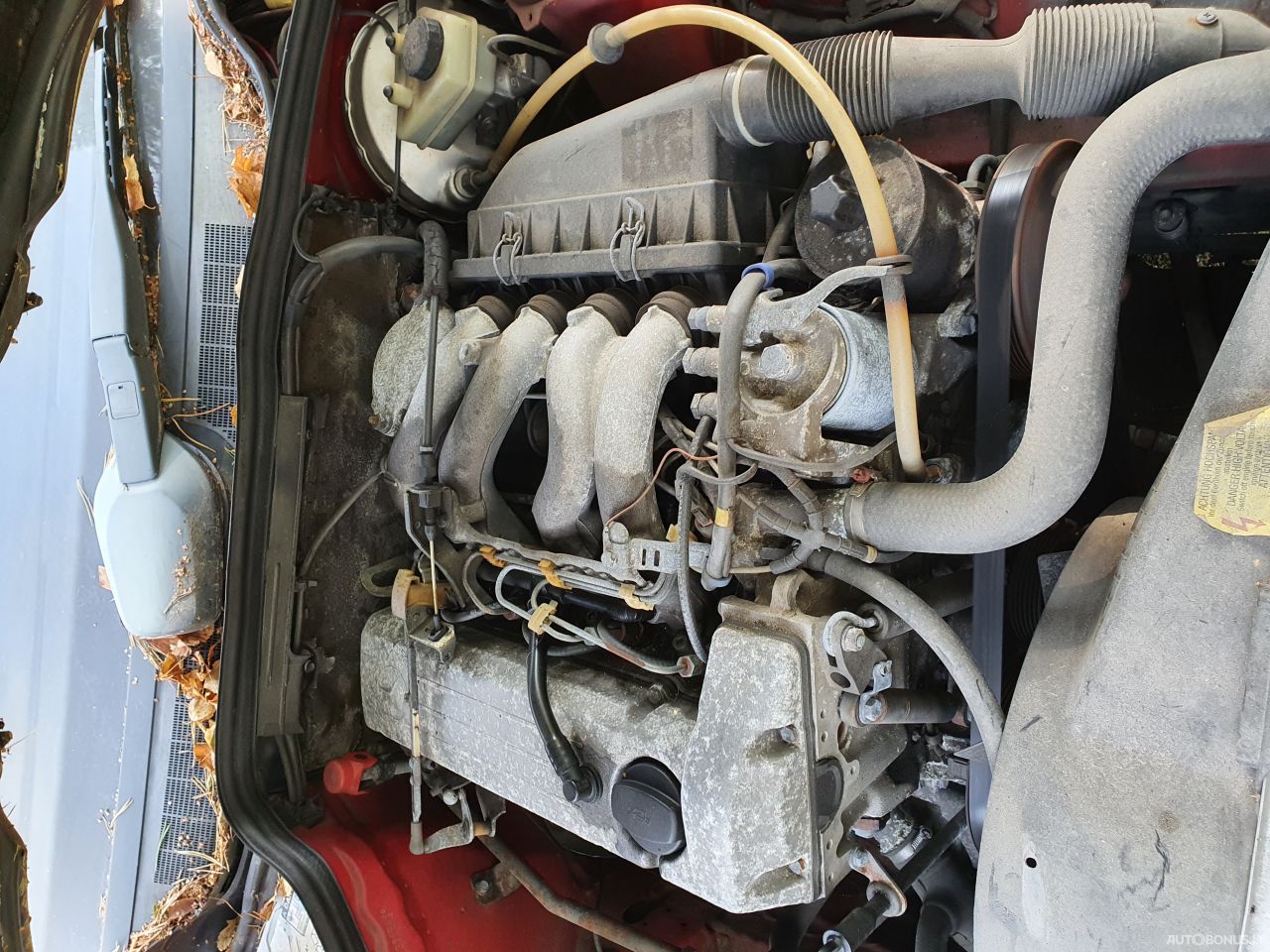 Mercedes-Benz 190 | 3