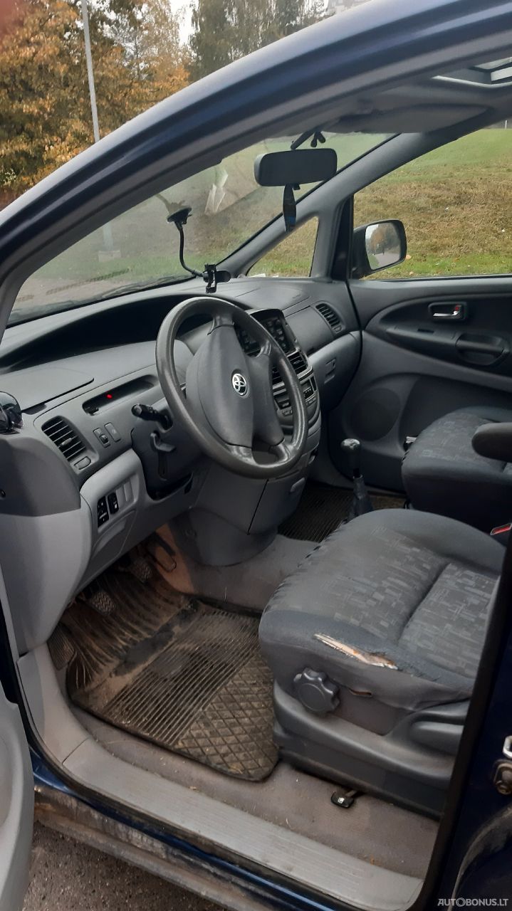 Toyota Previa | 6