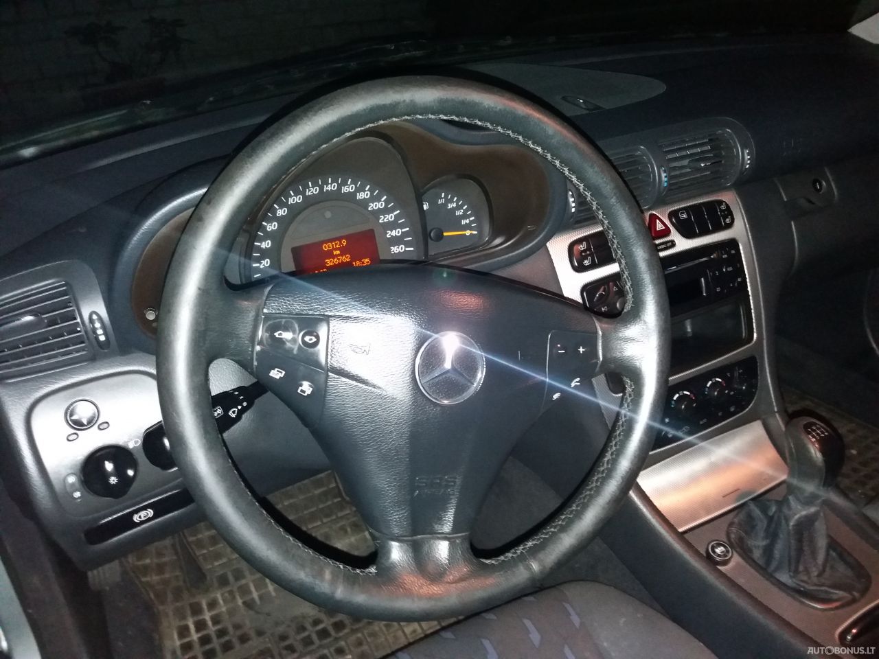 Mercedes-Benz CL200 | 3