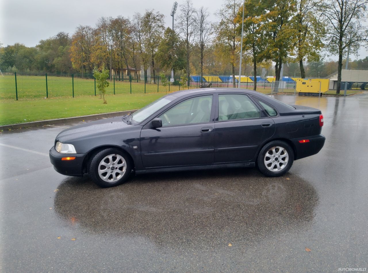 Volvo S40 | 3