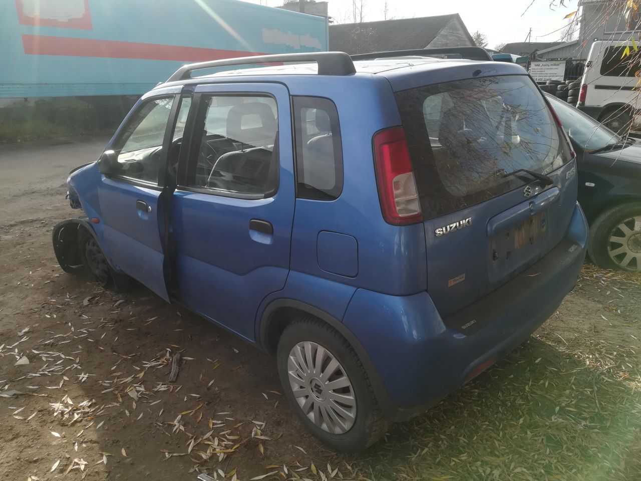 Suzuki, Hatchback | 6
