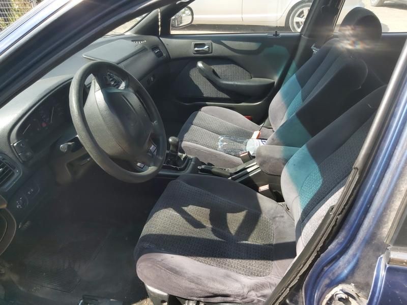 Honda, Седан | 4
