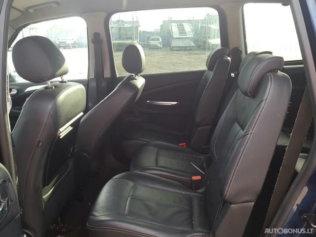 Ford Galaxy | 5