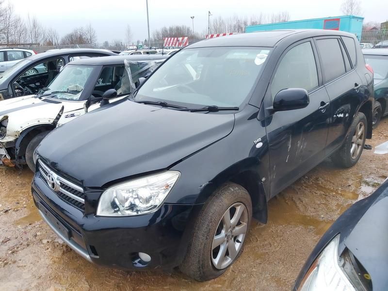 Toyota, Cross-country | 3