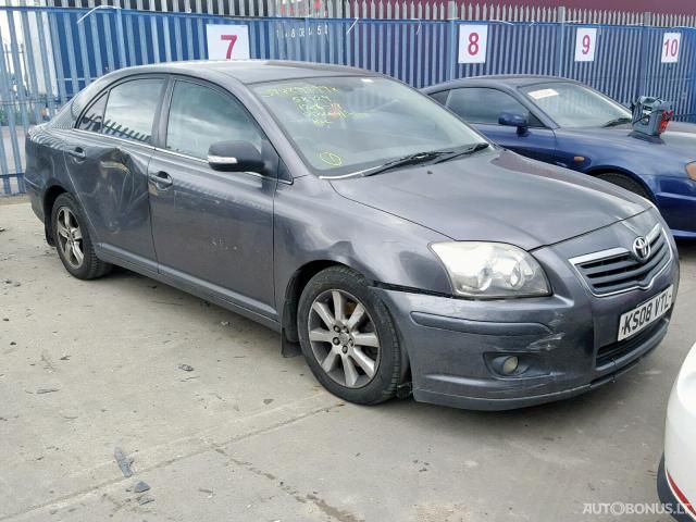 Toyota Avensis, Hečbekas | 1