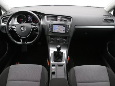 Volkswagen Golf | 1
