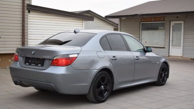 BMW 525 | 3