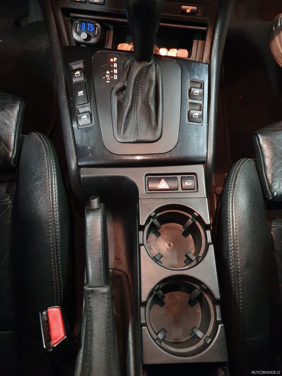 BMW 330 | 4
