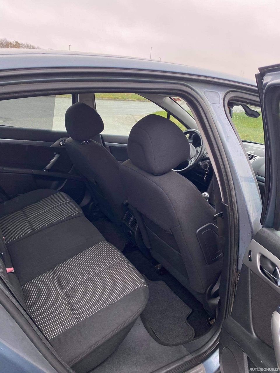 Peugeot 407 | 8