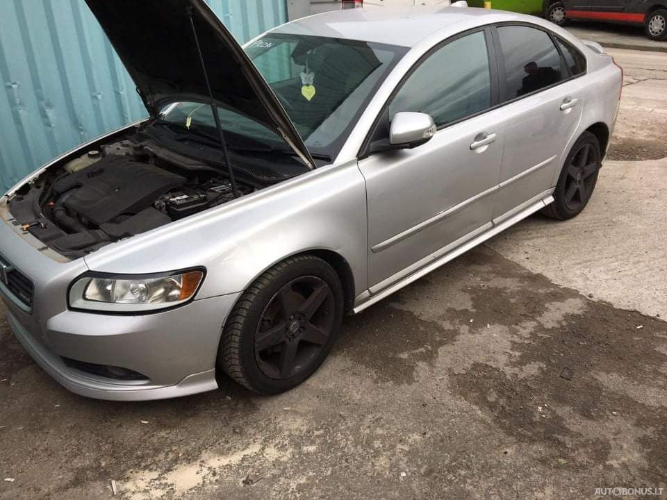 Volvo S40 | 3