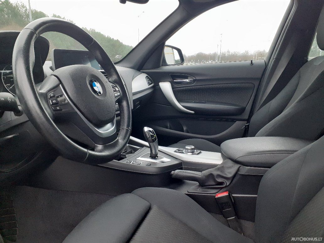 BMW 118 | 12
