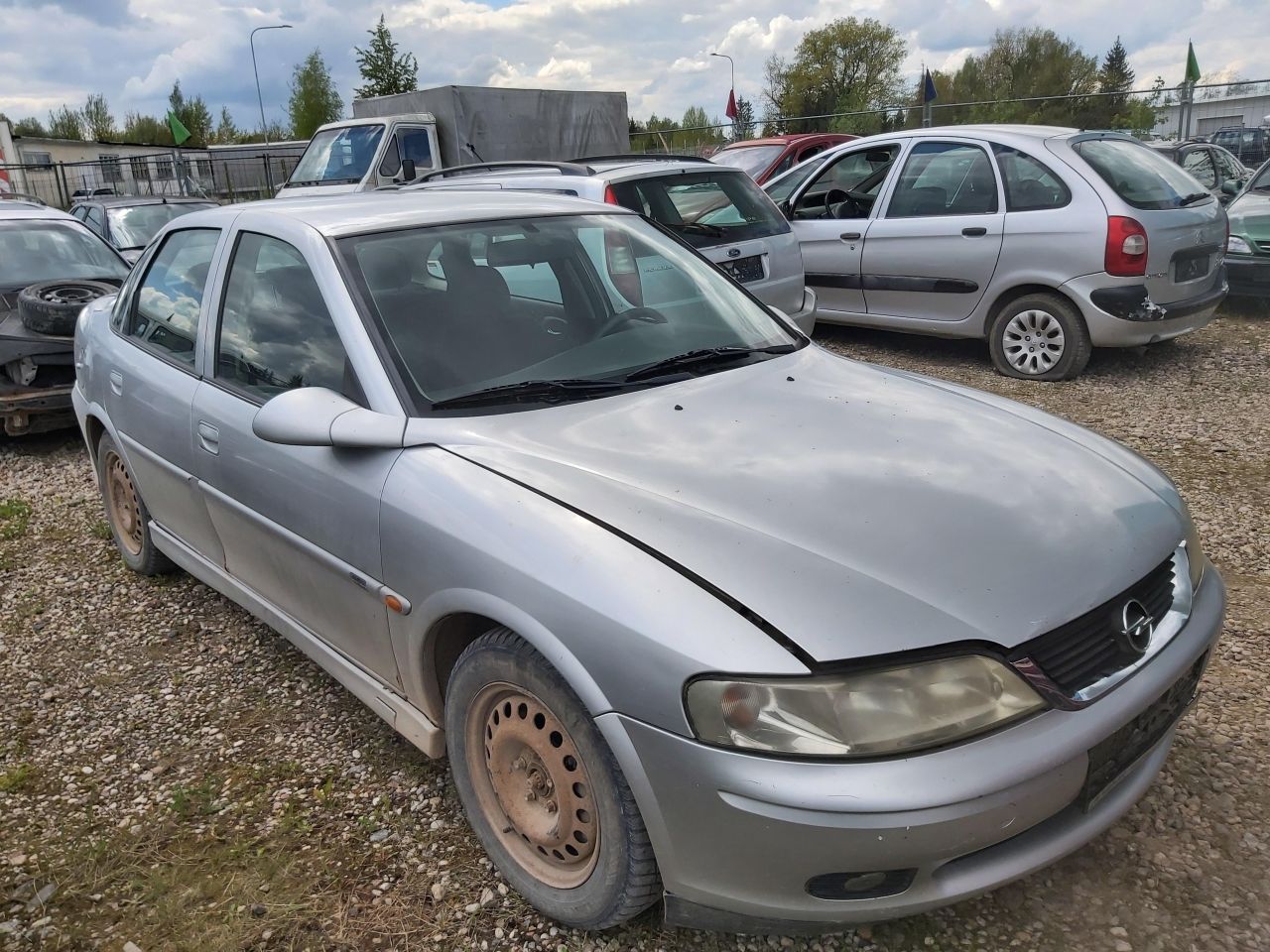 Opel, Saloon