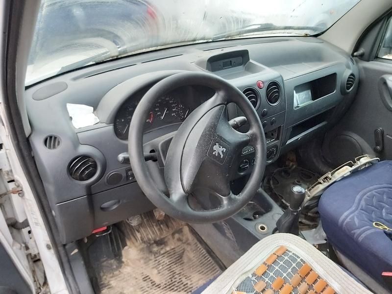 Peugeot, Komercinis | 3