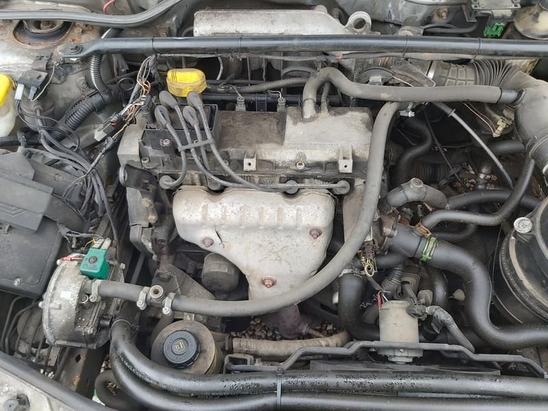Renault 4, Sedanas | 1