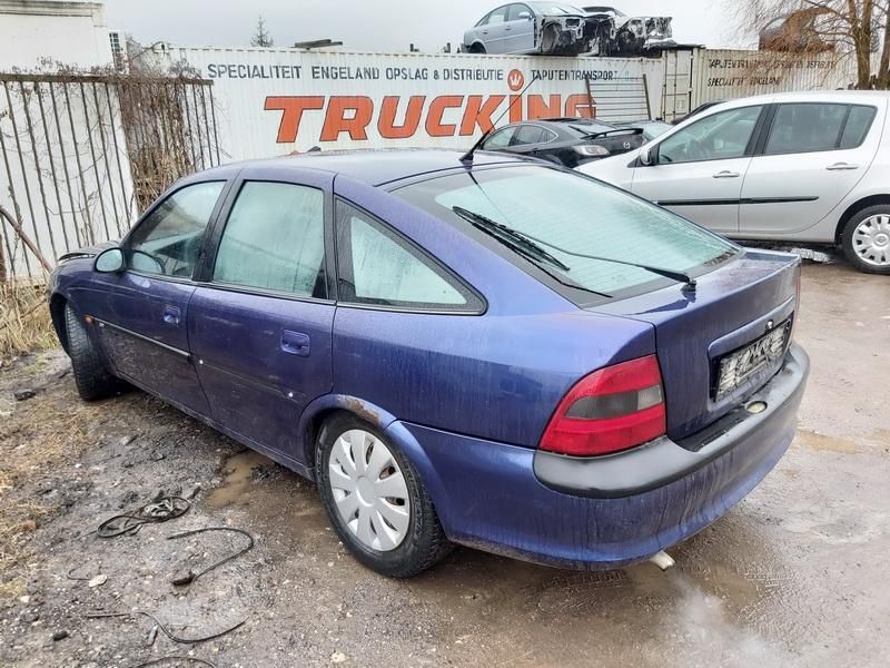 Opel, Hatchback | 6