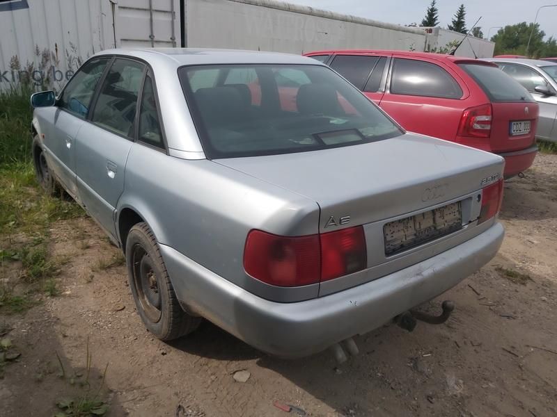 Audi, Sedanas | 6