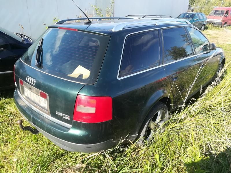 Audi, Universalas | 7