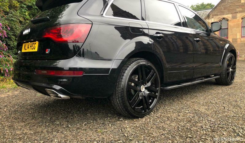 Audi Q7 | 1