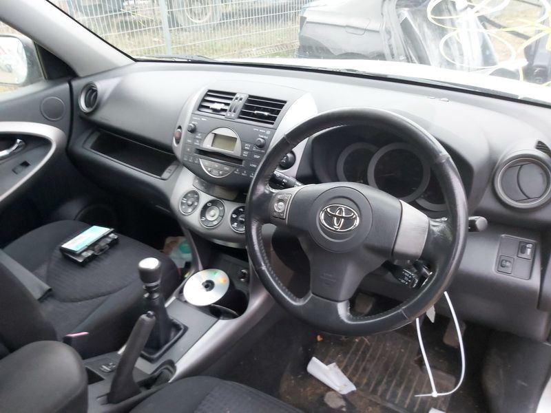 Toyota, Cross-country | 4