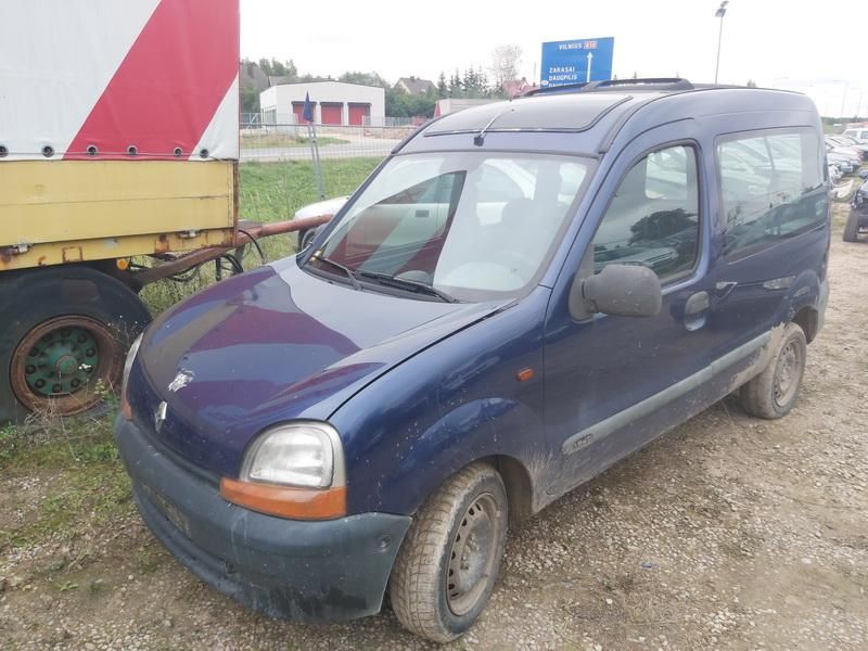 Renault 4, Komercinis | 3