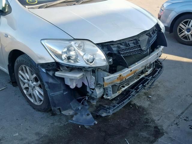 Toyota, Hatchback | 4