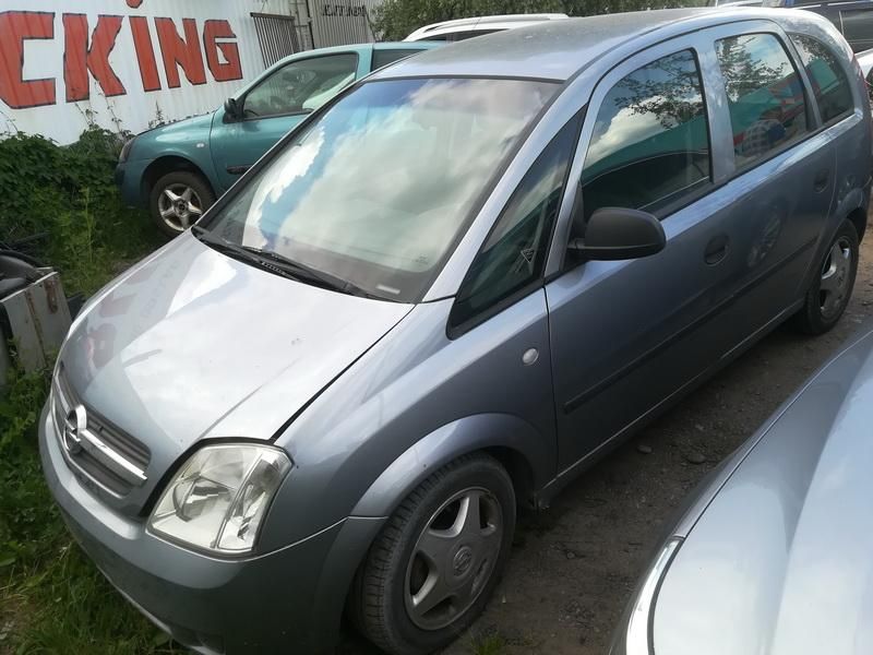 Opel, Hatchback | 4